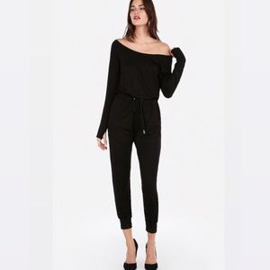 💋SOLD💋Olivia Culpo Off The Shoulder Jumpsuit